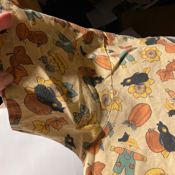 Scrub top - Picture 4 of 5